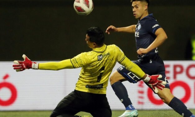 Universidad Católica vuelve a la victoria con una goleada en Copiapó